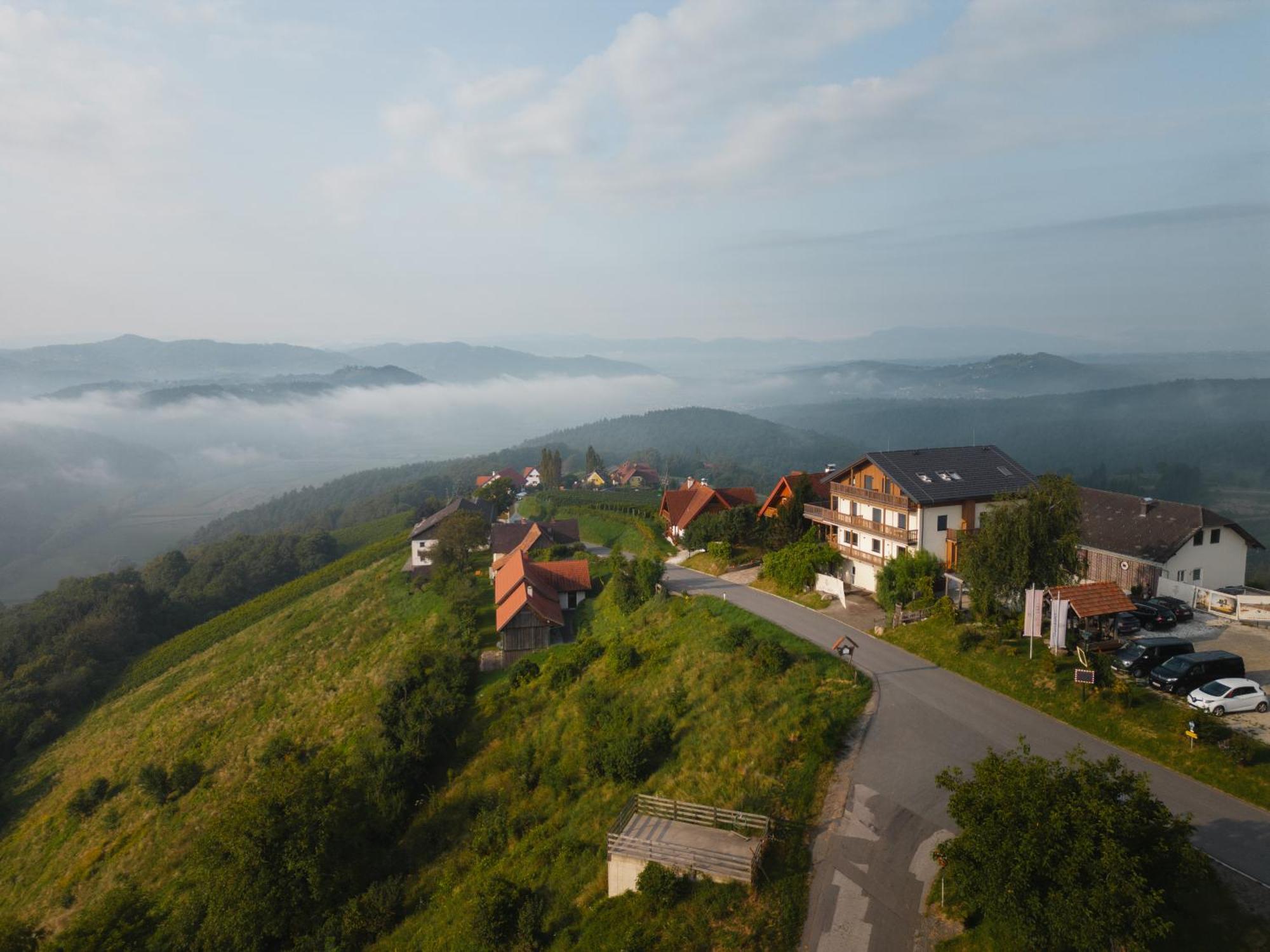 Das Weinkitz Kitzeck im Sausal Kültér fotó